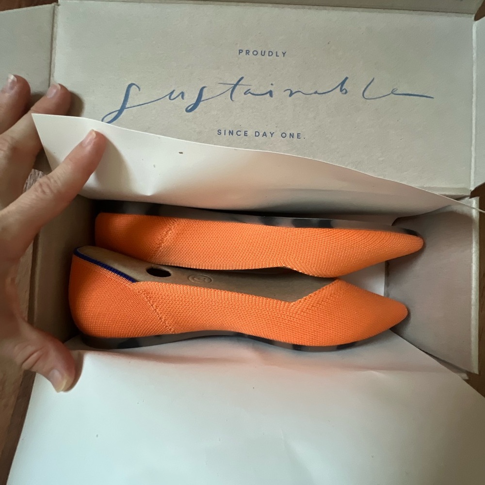 The Point Tangerine Rothy’s NWT - Picture 11 of 13
